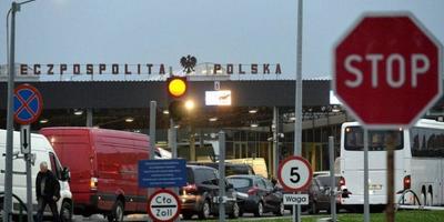 Польща заборонила в'їзд до країни для іноземців | InBus